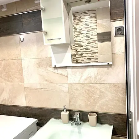 Nordic Style With Parking Place דירה סופיה